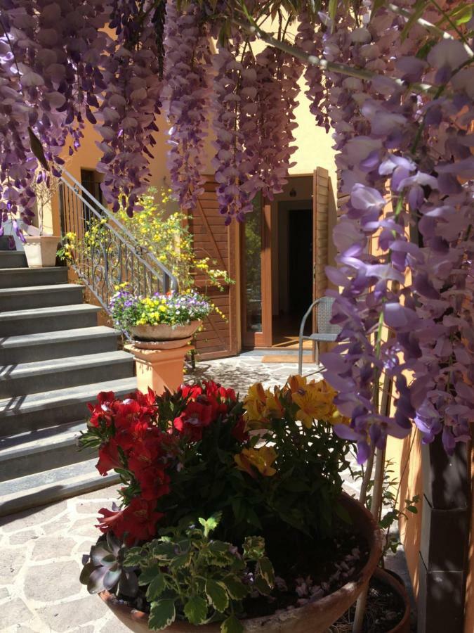 Garden Fuorirotta Bed & Breakfast San Giovanni Teatino Luaran gambar